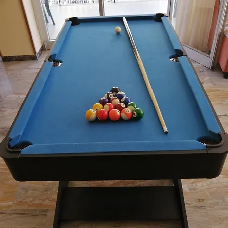 Luca מלון רימיני