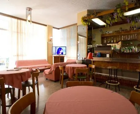 Luca 酒店