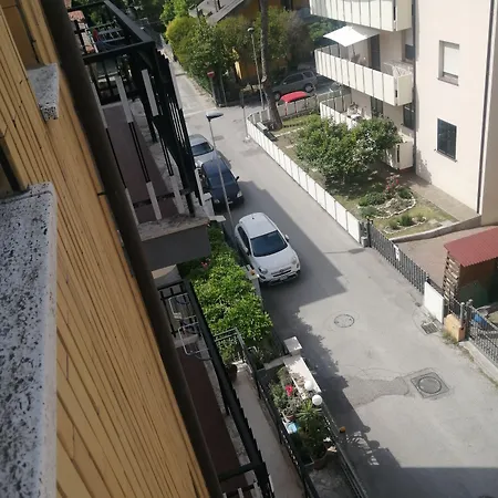 Luca Hotel *