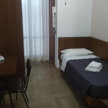 Luca Ξενοδοχείο