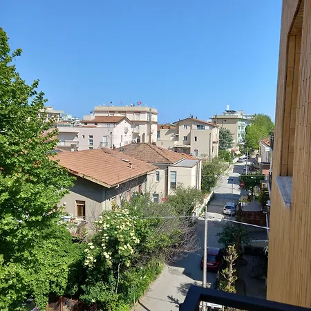 Luca Ξενοδοχείο